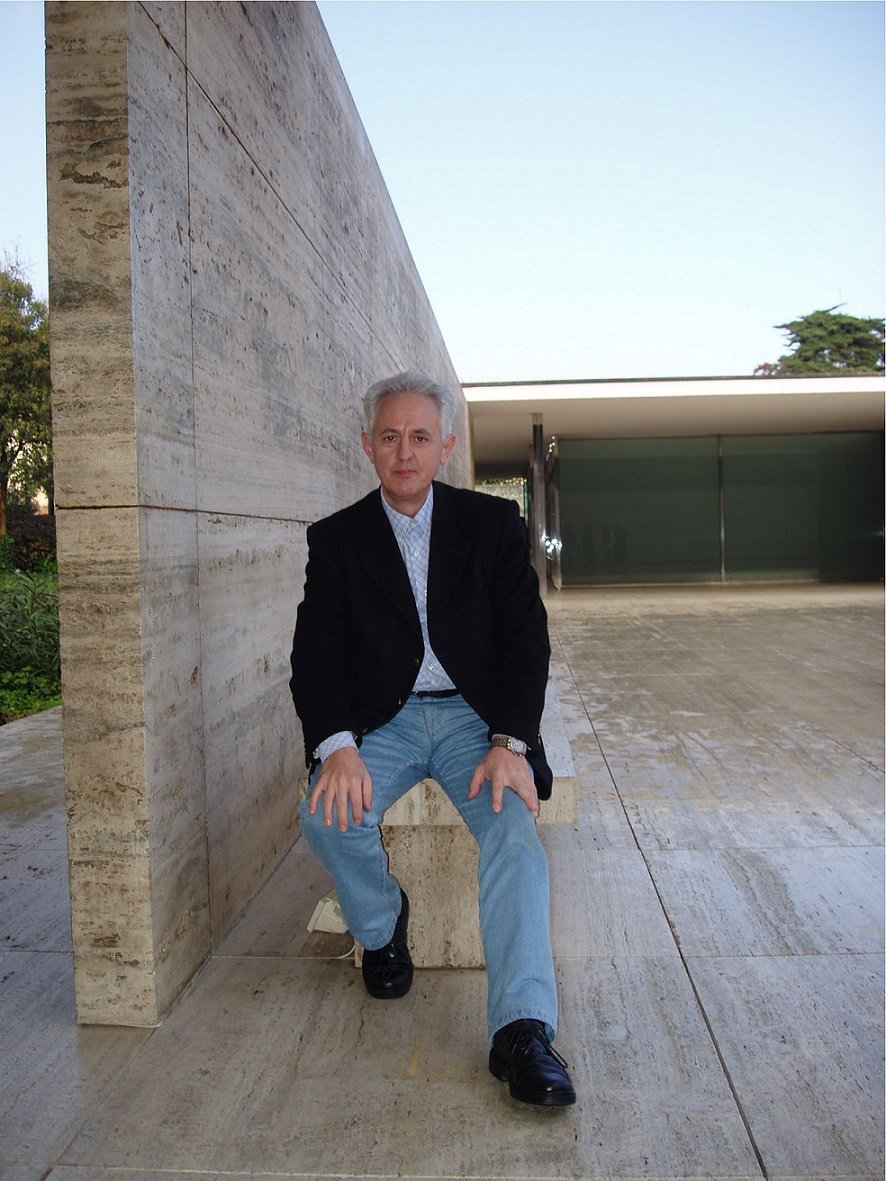 Retrato del pintor y escultor José Luis Fernández
